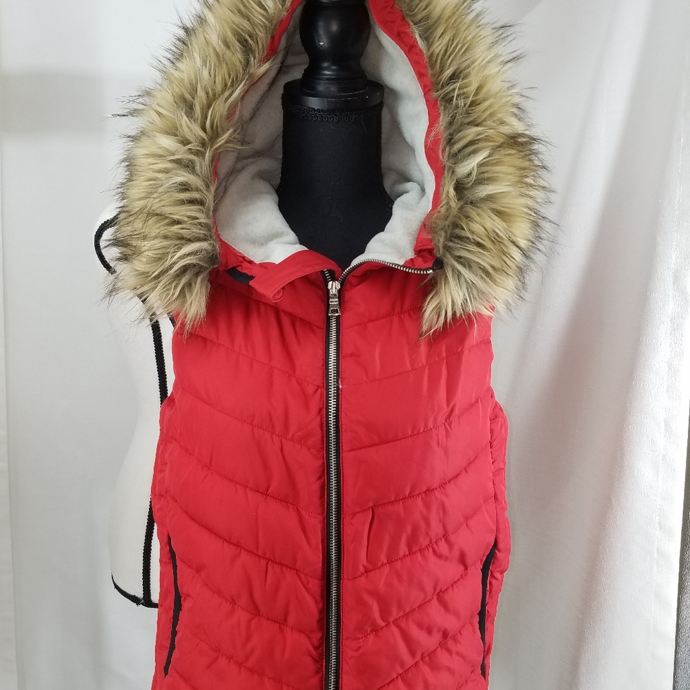 Gap Winter Warmth Red Outdoor Edition Puffer Vest XS